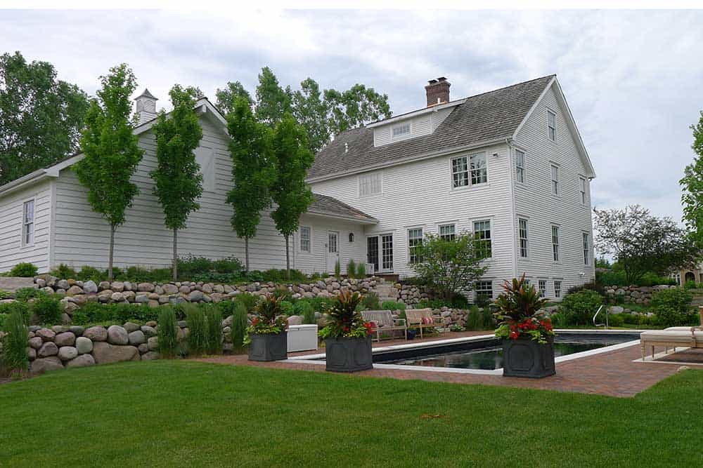 backyard-pool-landscape-with-boulder-walls backyard-pool-landscape-with-boulder-walls