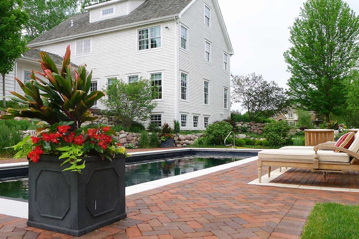 Red Brick Area Rug By Pool Van Zelst