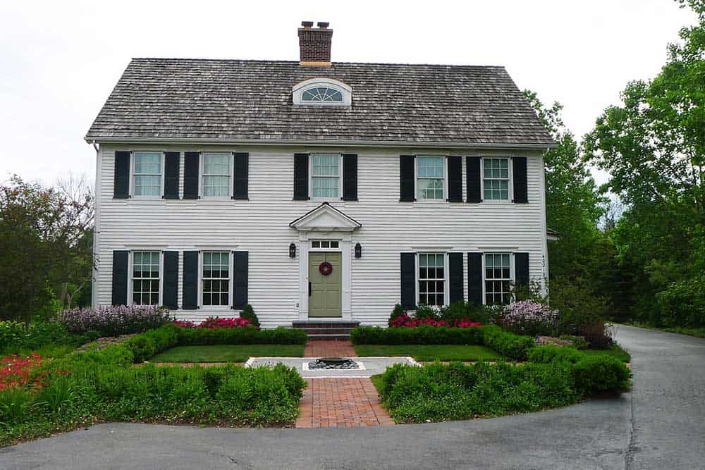 front-yard-symmetrical-formal-landscape-red-brick-entry-path front-yard-symmetrical-formal-landscape-red-brick-entry-path