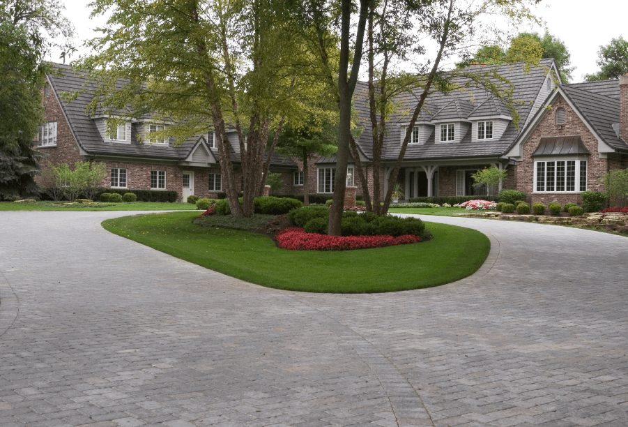 Barrington Hills Upgraded Driveway