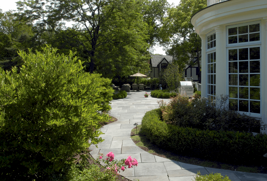 Extending the Home’s Aesthetic