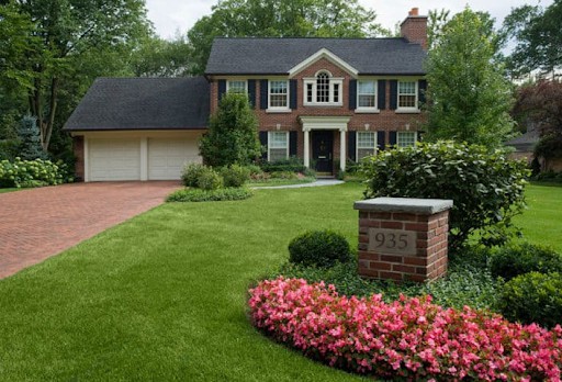 manicured lawn